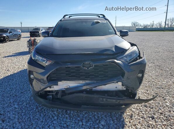 2T3W1RFV9LC062075 2020 TOYOTA LE Gray Widok z przodu
