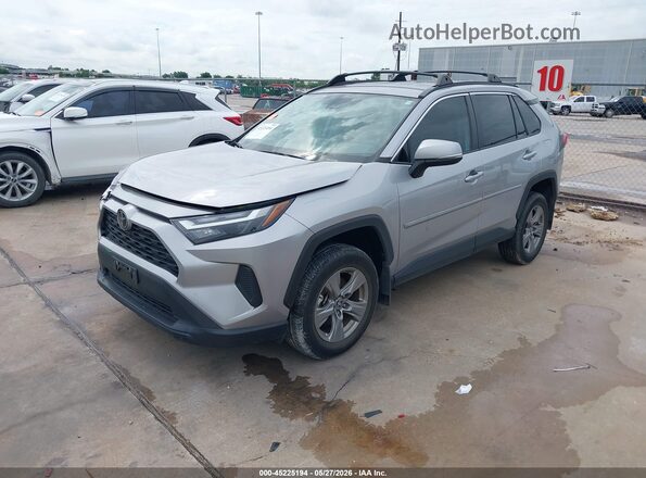 2T3W1RFV9RC284771 2024 TOYOTA RAV4 Silver წინა მარცხენა ხედი სამი მეოთხედიდან