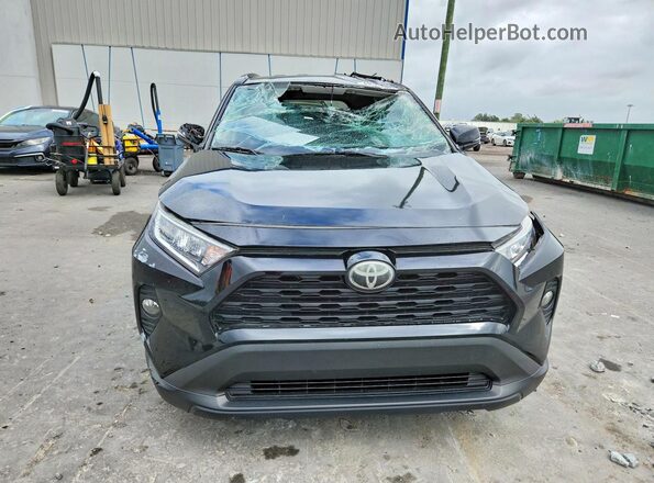 2T3W1RFVXMW106794 2021 TOYOTA RAV4 Black Widok z przodu