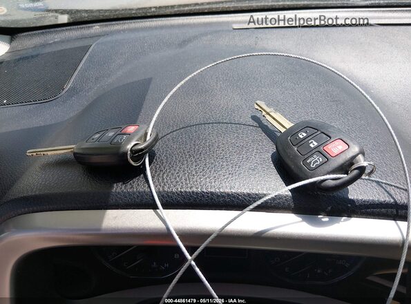 2T3WFREV0GW290991 2016 TOYOTA LE Purple Dashboard view