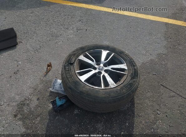 2T3WFREV5JW458583 2018 TOYOTA LE Black 