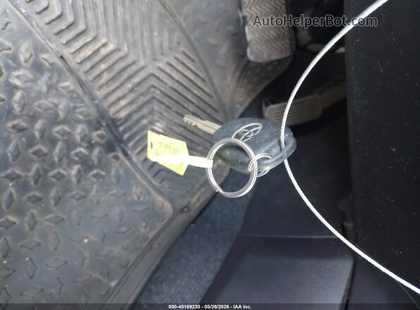 2T3WFREV7JW410695 2018 TOYOTA RAV4 Silver Dashboard view