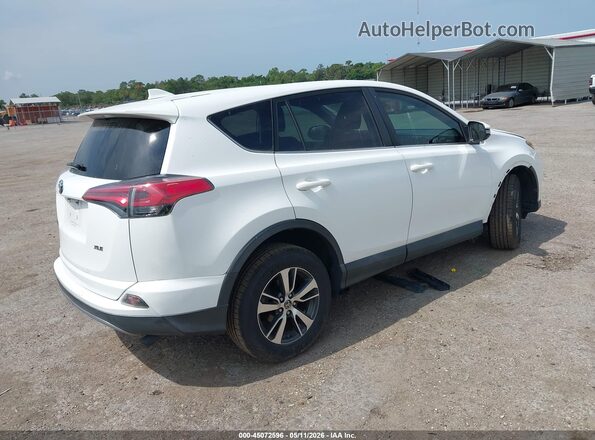 2T3WFREV7JW469116 2018 TOYOTA LE White 