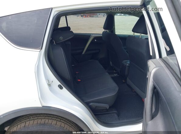 2T3WFREV7JW469116 2018 TOYOTA LE White 