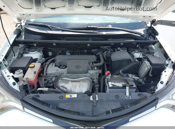2T3WFREV7JW469116 2018 TOYOTA LE White 