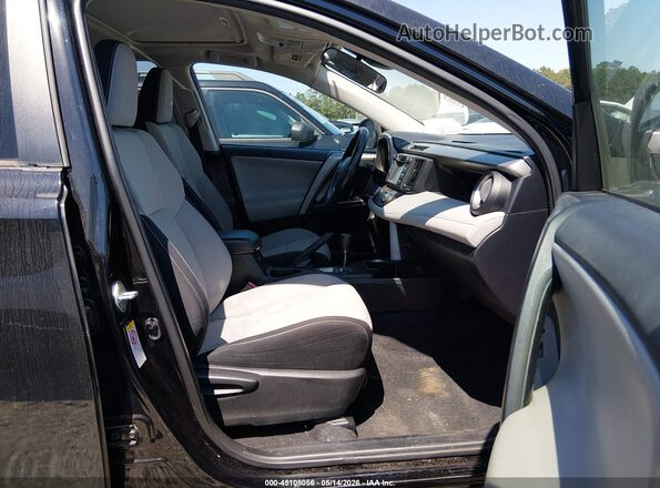 2T3WFREVXJW474701 2018 TOYOTA LE Black Front interior view