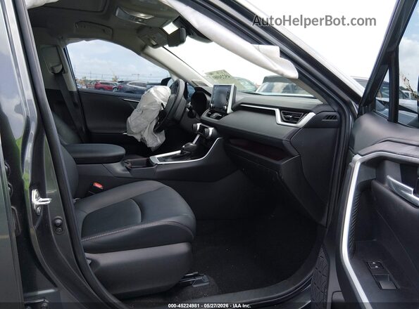 2T3Y1RFV4MC137128 2021 TOYOTA RAV4 Gray Front interior view