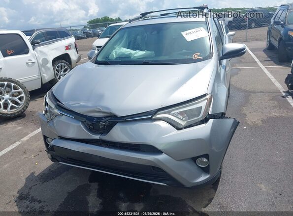 2T3YFREV1HW396957 2017 TOYOTA RAV4 Серебряный 