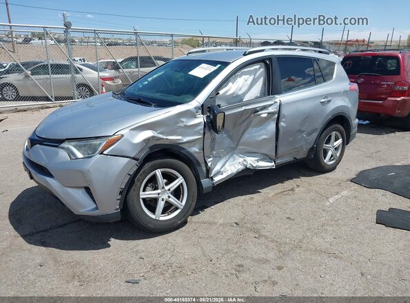 2T3ZFREV1JW426002 2018 TOYOTA RAV4 Silver წინა მარცხენა ხედი სამი მეოთხედიდან