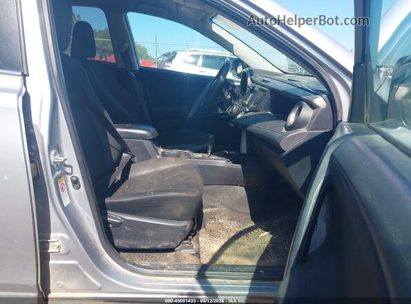 2T3ZFREV5HW359575 2017 TOYOTA LE Silver 