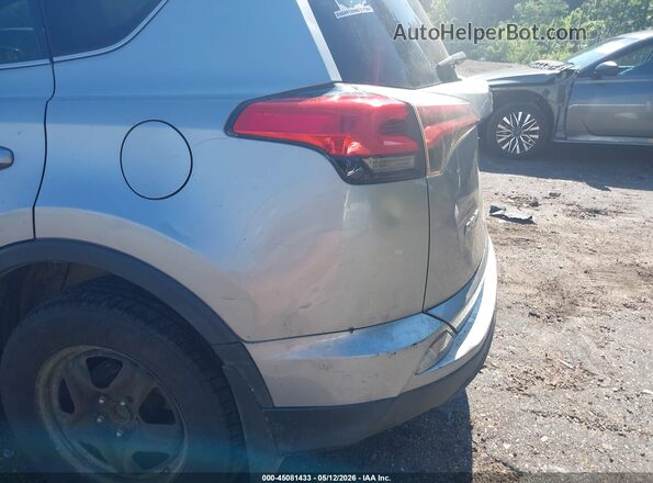2T3ZFREV5HW359575 2017 TOYOTA LE Silver 