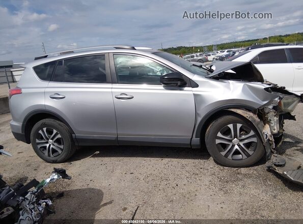 2T3ZFREV6HW319070 2017 TOYOTA LE Gray Вид задньої частини салону