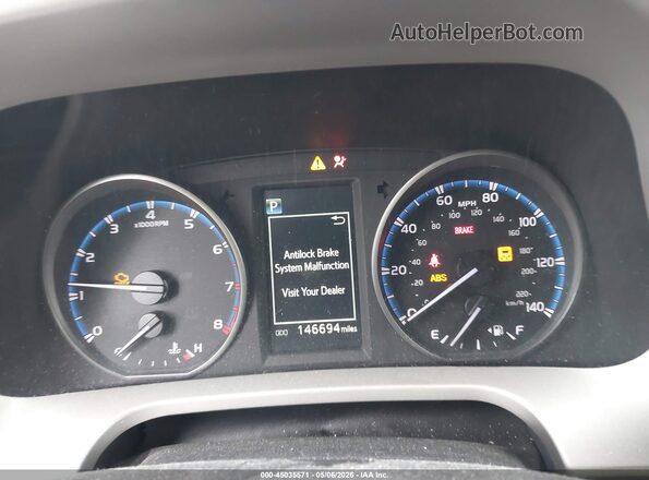 2T3ZFREV7HW357245 2017 TOYOTA LE White Հետևի նստատեղերի տեսք