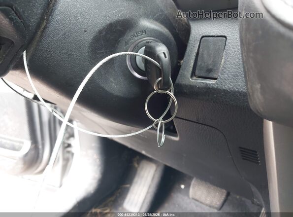 2T3ZFREV8HW352622 2017 TOYOTA RAV4 Silver Widok deski rozdzielczej