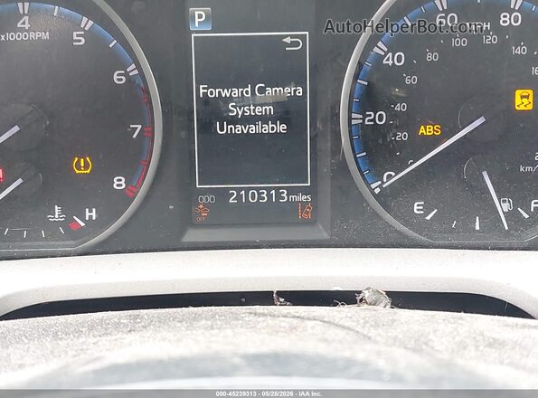 2T3ZFREV8HW352622 2017 TOYOTA RAV4 Silver 