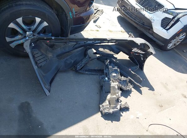 2T3ZFREV9JW515719 2018 TOYOTA LE Gray 