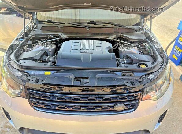 SALRR2RVXJA065627 2018 LAND ROVER DISCOVERY Silver წინა პანელის ხედი