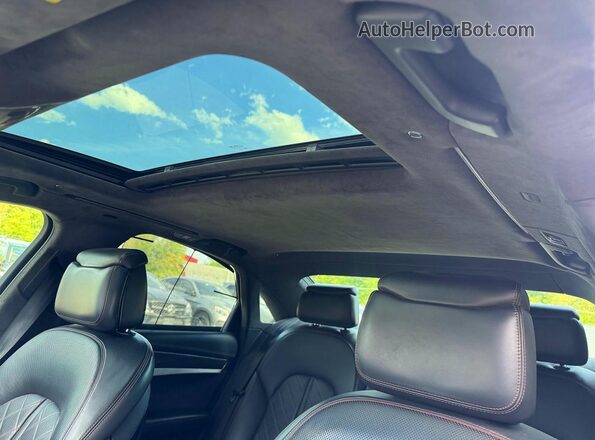 WUAJ5AFD5HN901064 2017 AUDI S8 Black 