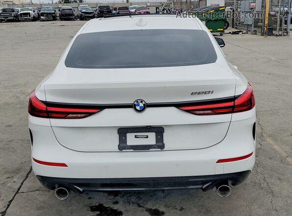 WBA53AK01M7H33929 2021 BMW 7 SERIES White 