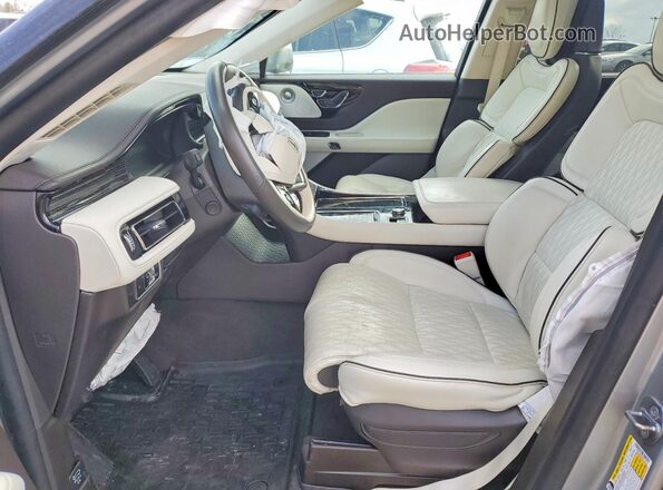 5LM5J9XC0PGL23725 2023 LINCOLN AVIATOR Серебряный 