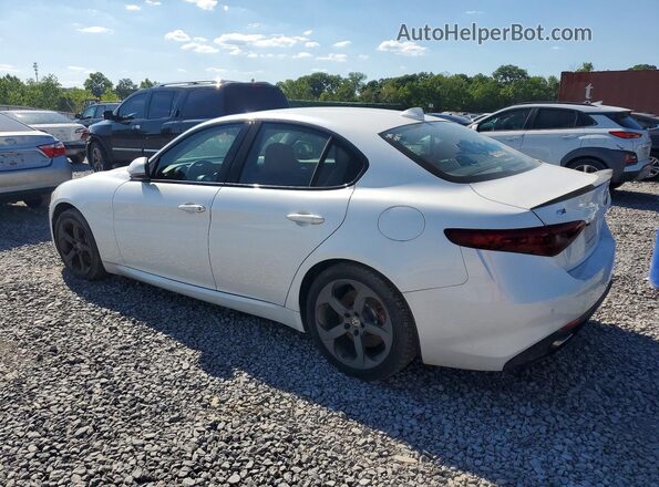 ZARFAEEN9H7560780 2017 ALFA ROMEO GIULIA White 