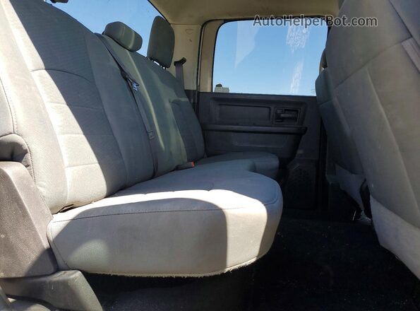 1C6RR7KM4KS726528 2019 RAM 1500 White 