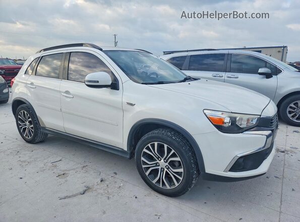 JA4AP4AW6HZ019647 2017 MITSUBISHI OUTLANDER White 