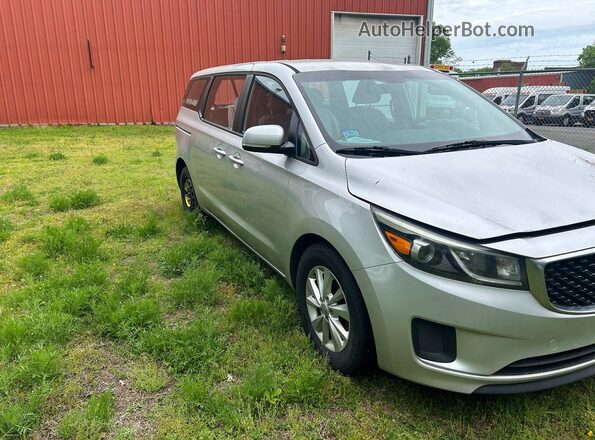 KNDMA5C15G6104796 2016 KIA SEDONA Silver 