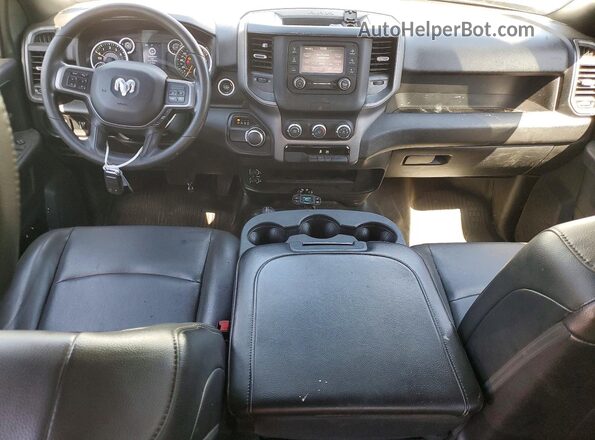 3C63R3GJ5NG276817 2022 RAM 3500 White Widok zestawu wskaźników