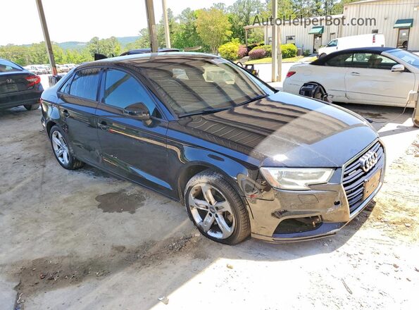 WAUB8GFF7H1031920 2017 AUDI A3 Black Widok z przodu