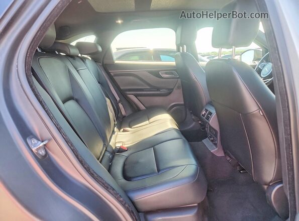 SADCJ2FX1JA265892 2018 JAGUAR F-PACE Silver უკანა სალონის ხედი