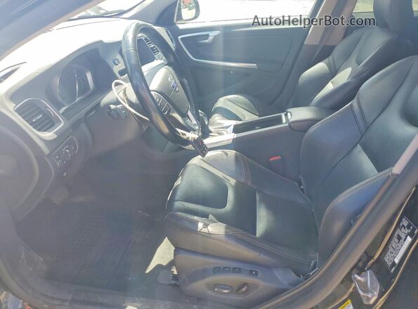 YV4612HK8G1003612 2016 VOLVO V60 Black 
