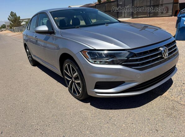3VWC57BU5KM241718 2019 VOLKSWAGEN JETTA Серебряный 