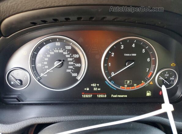 5UXXW3C53G0R20087 2016 BMW X4 Серебряный 