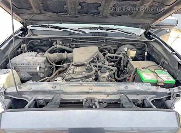 5TFAX5GN7JX104508 2018 TOYOTA TACOMA Серый 