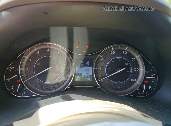 JN8AZ2NF7G9613570 2016 INFINITI QX80 Black Widok tylnych siedzeń