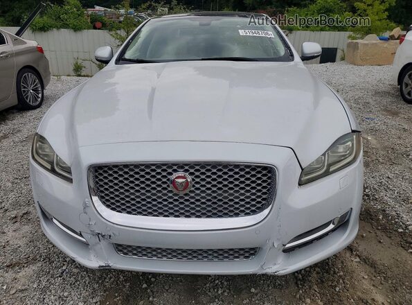 SAJWA2G74H8W10715 2017 JAGUAR XJ White Widok z tyłu