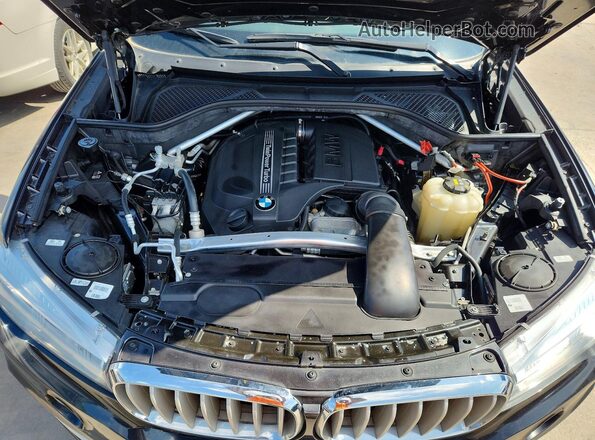 5UXKR0C54J0Y02637 2018 BMW X5 Gray 