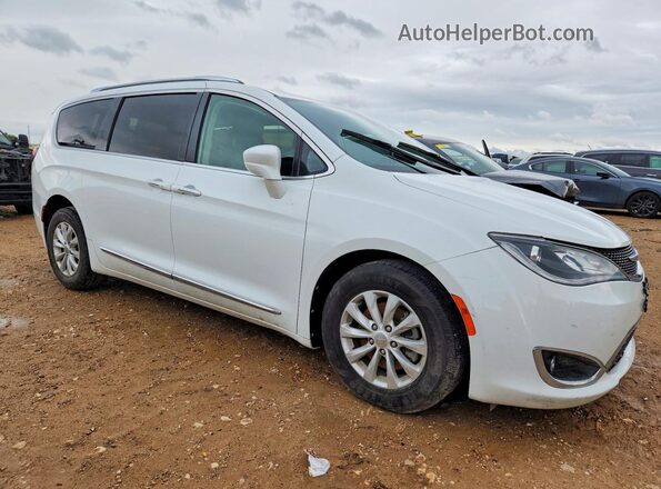 2C4RC1BG4KR665720 2019 CHRYSLER PACIFICA White 