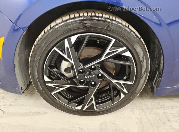 KNAG64J70S5318364 2025 KIA K5 Blue 