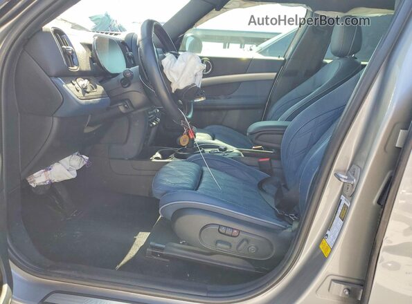 WMZ53BR06R3R70572 2024 MINI COOPER Silver 
