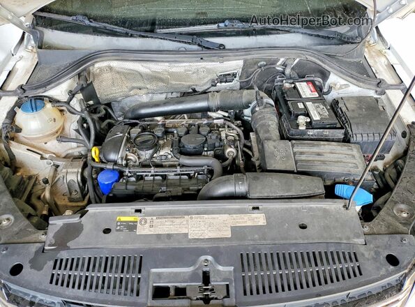 WVGAV7AXXGW601803 2016 VOLKSWAGEN TIGUAN Белый 