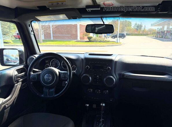 1C4HJWDG6HL649855 2017 JEEP WRANGLER Black 
