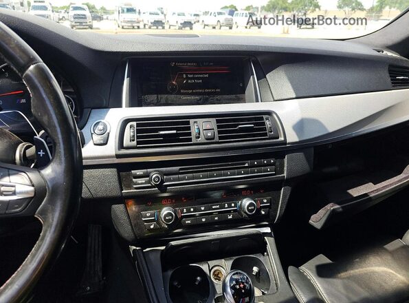 WBSFV9C55GD595740 2016 BMW M5 Gray Widok zestawu wskaźników