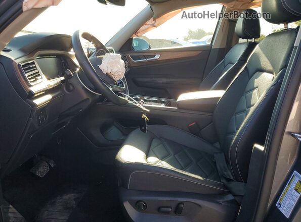 1V2WR2CA1SC522622 2025 VOLKSWAGEN ATLAS Gray Dashboard view
