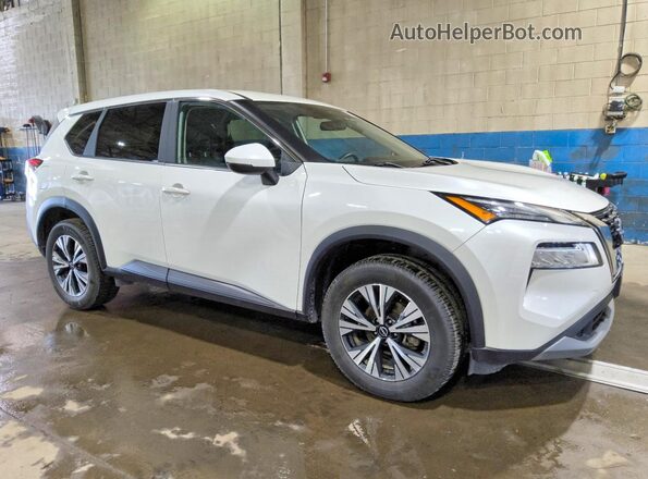 5N1BT3BBXNC720729 2022 NISSAN ROGUE Белый Передняя правая четверть