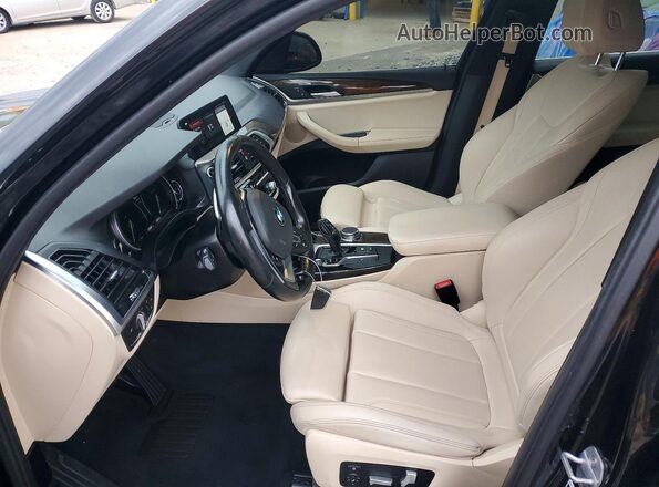 5UXTR7C50KLE94916 2019 BMW X3 Black Widok deski rozdzielczej