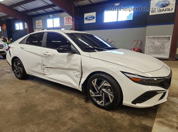 KMHLM4DG0SU094582 2025 HYUNDAI ELANTRA White 