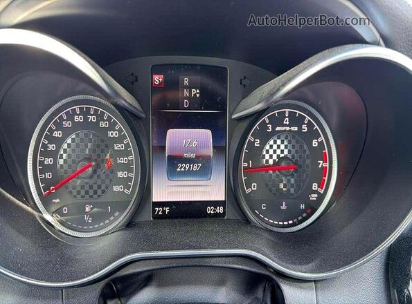 55SWF6EB0JU242794 2018 MERCEDES-BENZ C Gray Առջևի վահանակի տեսք