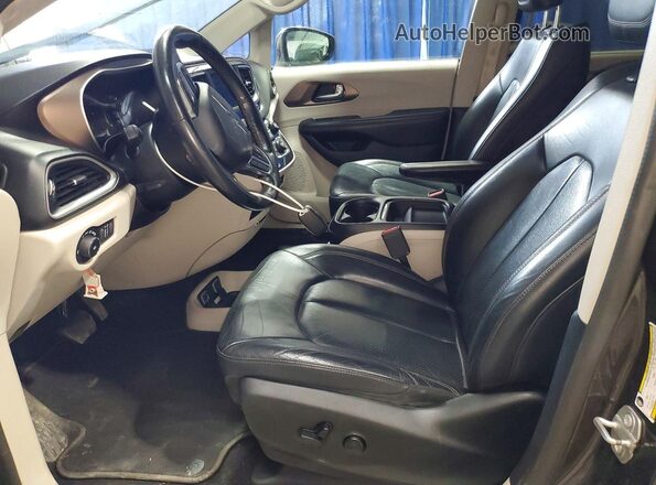 2C4RC1BG9KR665762 2019 CHRYSLER PACIFICA Charcoal 
